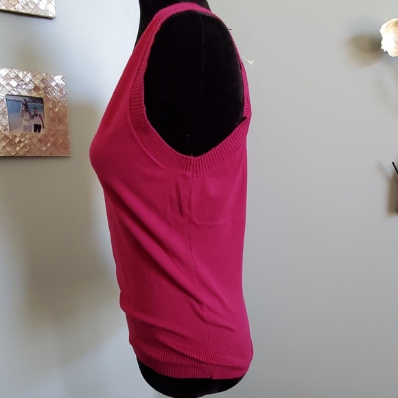 NWT- Express fuschia sweater vest- Medium - Picture 3 of 5